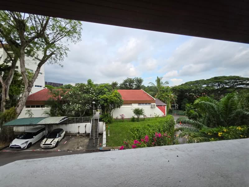 Clementi Park, 010101 Sunset Drive, 3 Bedrooms, 1,800 sqft, Condominium For Rent, by Susan Prior, 500122159 - Exterior - PropertyGuru.com.sg