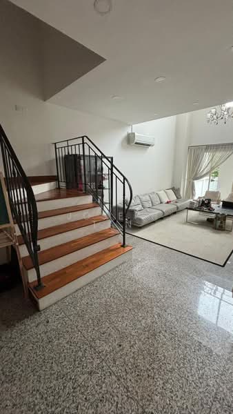 Woodgrove Estate, Ashwood Grove, 5 Bedrooms, 3,500 sqft, Corner Terrace For Sale, by Joseph Tan, 500122176 - PropertyGuru.com.sg