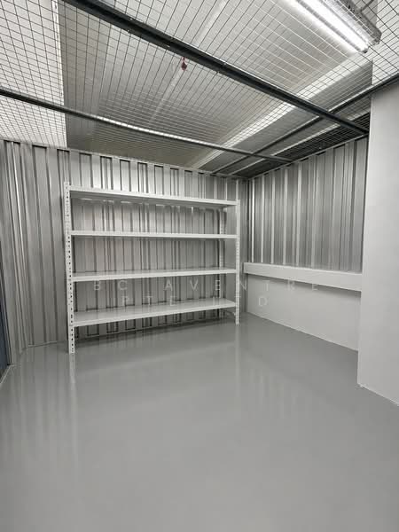 TBC Building, 3 Depot Close, Alexandra / Commonwealth, 100 sqft, Light Industrial (B1) For Rent, by Urban Space Self Storage, 500122183 - Interior - CommercialGuru.com.sg