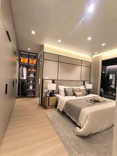 Narra Residences, , 5 Bedrooms, 1,658 sqft, Condominium For Sale, by Lynn Loh, 500122190 - Bedroom - PropertyGuru.com.sg