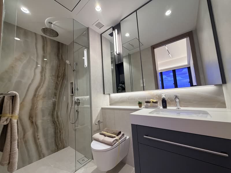 Vela Bay, 1 Bayshore Walk, Bedok / Upper East Coast, 5 Bedrooms, 1,582 sqft, Condominium For Sale, by Liew Derrick, 500122194 - Bathroom - PropertyGuru.com.sg