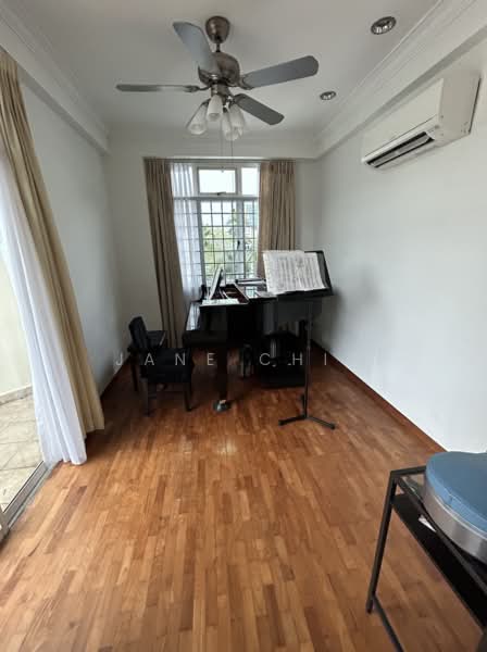 Woodgrove Condo, 10 Woodgrove Drive, 4 Bedrooms, 2,508 sqft, Condominium For Rent, by Jane Chia, 500122199 - Study room - PropertyGuru.com.sg