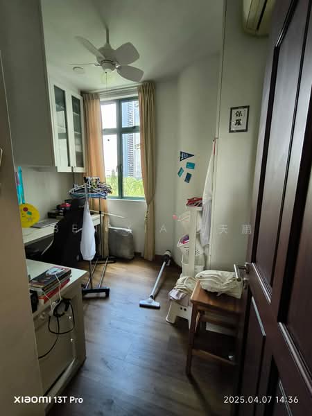 Tanglin Regency, 383 Tanglin Road, 3 Bedrooms, 1,044 sqft, Condominium For Rent, by Ben XIA 夏天鹏, 500122202 - Study - PropertyGuru.com.sg