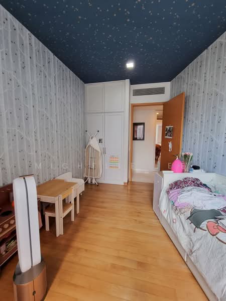 St. Regis Residences Singapore, 33 Tanglin Road, 4 Bedrooms, 2,142 sqft, Apartment For Sale, by Michelle Lee, 500122209 - Bedroom - PropertyGuru.com.sg