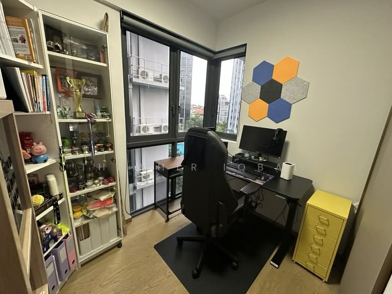 The Florence Residences, 83 Hougang Avenue 2, 4 Bedrooms, 1,270 sqft, Condominium For Sale, by Thawhir Iqbal, 500122229 - Bedroom 4 - PropertyGuru.com.sg