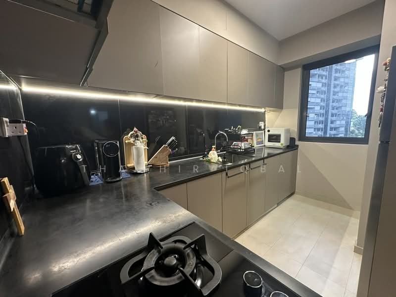 The Florence Residences, 83 Hougang Avenue 2, 4 Bedrooms, 1,270 sqft, Condominium For Sale, by Thawhir Iqbal, 500122229 - Kitchen - PropertyGuru.com.sg