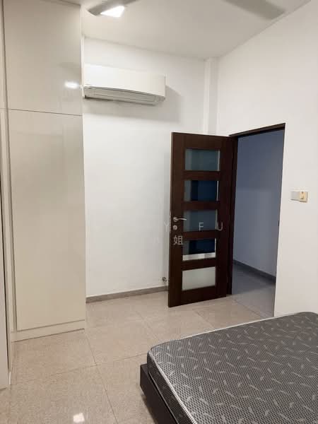 Master Bedroom @ Serangoon Garden Central, Penshurst Place, Room Rental, 200 sqft, Terraced House For Rent, by Cindy Fu 付小姐, 500122235 - Bedroom - PropertyGuru.com.sg