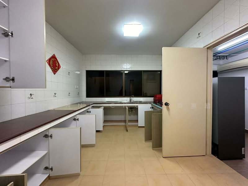 Platina Road, Platina road, 4 Bedrooms, 5,000 sqft, Semi-Detached House For Rent, by Joanne Chua  蔡蕙励, 500122254 - Kitchen - PropertyGuru.com.sg