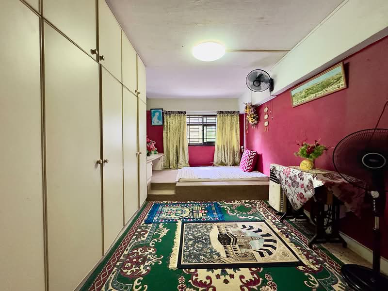 306 Ang Mo Kio Avenue 1, 306 Ang Mo Kio Avenue 1, 3 Bedrooms, 1,324 sqft, HDB Flat For Sale, by Farah Zack, 500122256 - Bedroom - PropertyGuru.com.sg