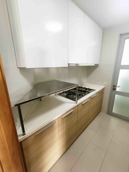 Clover By The Park, 2 Bishan Street 25, 3 Bedrooms, 1,239 sqft, Condominium For Rent, by Tango Tan, 500122262 - Kitchen - PropertyGuru.com.sg
