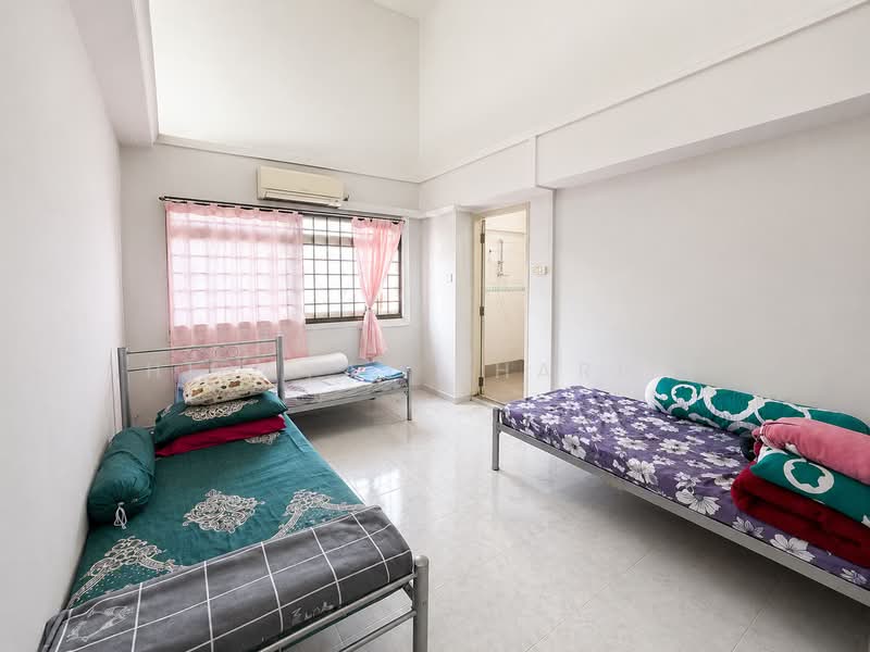 273 Pasir Ris Street 21, 273 Pasir Ris Street 21, 3 Bedrooms, 1,141 sqft, HDB Flat For Sale, by Hidayat Shariff, 500122263 - Bedroom - PropertyGuru.com.sg