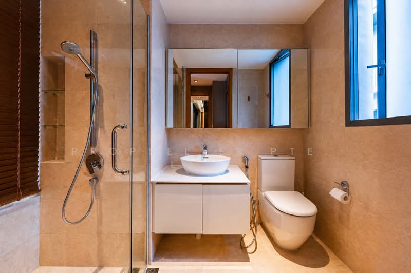 Mon Jervois, 41 Jervois Road, 3 Bedrooms, 2,368 sqft, Condominium For Sale, by PROPSELLER PTE. LTD., 500122265 - Bathroom - PropertyGuru.com.sg
