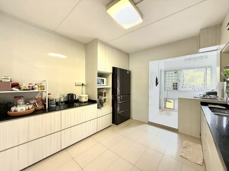 651 Jalan Tenaga, 651 Jalan Tenaga, 3 Bedrooms, 1,356 sqft, HDB Flat For Sale, by Yeo Wei Han, 500122278 - Kitchen - PropertyGuru.com.sg