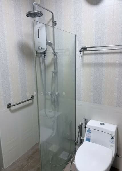 339A Sembawang Close, 339A Sembawang Close, 4 Bedrooms, 1,227 sqft, HDB Flat For Sale, by Dexter Lim, 500122284 - Bathroom - PropertyGuru.com.sg