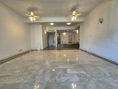 For Rent - Leonie Condotel