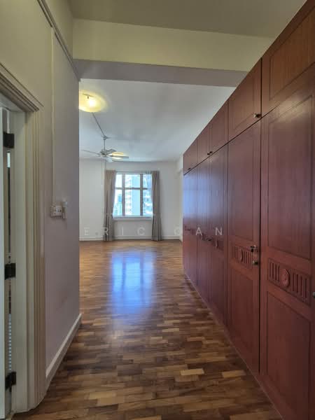 Leonie Condotel, 2 Leonie Hill Road, 4 Bedrooms, 2,722 sqft, Condominium For Rent, by Eric Gan, 500122286 - Master Bedroom - PropertyGuru.com.sg