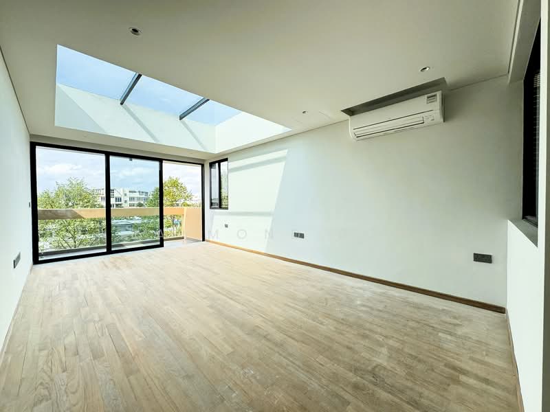 Lorong N Telok Kurau, East Coast Road / Telok Kurau Road / Marine Parade, 6 Bedrooms, 10,211 sqft, Terraced House For Sale, by Raymond Goh, 500122289 - Balcony - PropertyGuru.com.sg