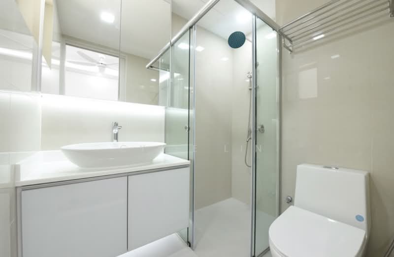 Nassim Jade, 3 Nassim Road, 3 Bedrooms, 2,400 sqft, Condominium For Rent, by Cyree Lin, 500122290 - Bathroom - PropertyGuru.com.sg