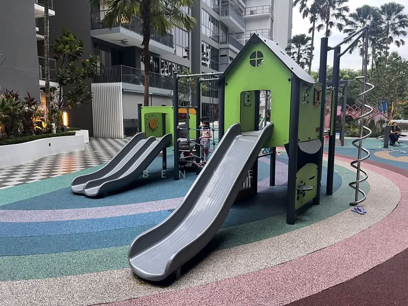 Signature At Yishun, 25 Yishun Street 51, 4 Bedrooms, 1,184 sqft, Executive Condominium For Sale, by Ben Lee, 500122312 - Exterior - PropertyGuru.com.sg