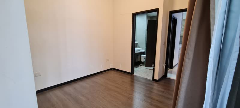 Three 11, 311 Upper Thomson Road, 2 Bedrooms, 678 sqft, Apartment For Rent, by Daniel Gay, 500122332 - Master Bedroom - PropertyGuru.com.sg