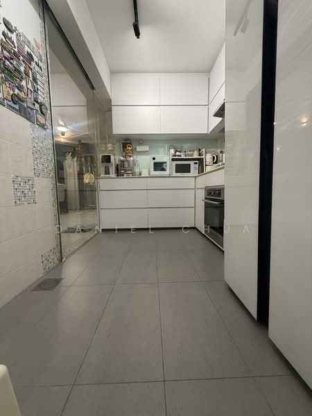 483 Segar Road, 483 Segar Road, 3 Bedrooms, 1,184 sqft, HDB Flat For Sale, by Daniel Chua, 500122335 - Kitchen - PropertyGuru.com.sg