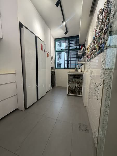 483 Segar Road, 483 Segar Road, 3 Bedrooms, 1,184 sqft, HDB Flat For Sale, by Daniel Chua, 500122335 - Kitchen - PropertyGuru.com.sg