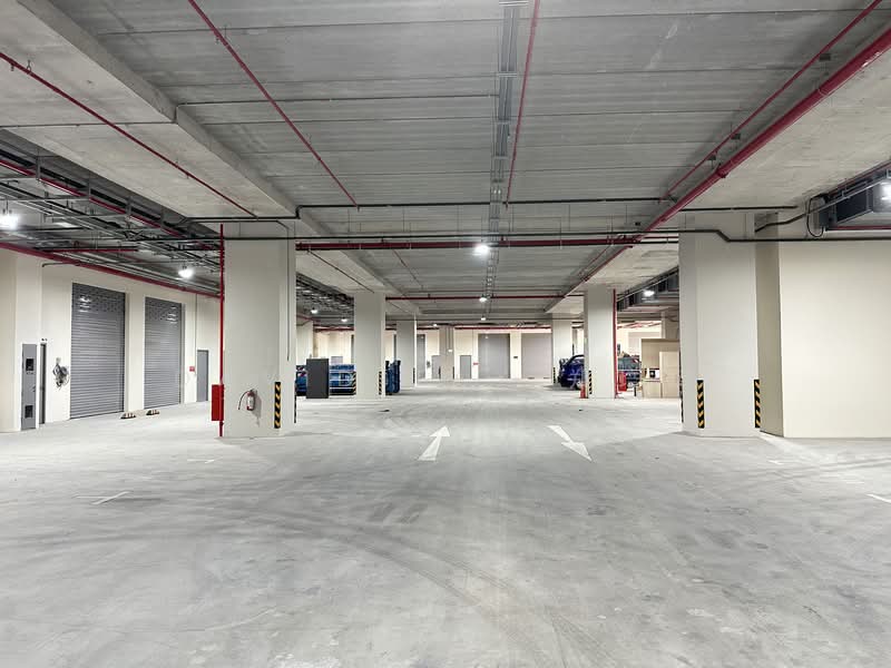 Stellar @ Tampines, 12 Tampines North Drive 4, 1,668 sqft, Factory / Workshop (B2) For Sale, by David Tay 郑培辉, 500122339 - Car Park - CommercialGuru.com.sg