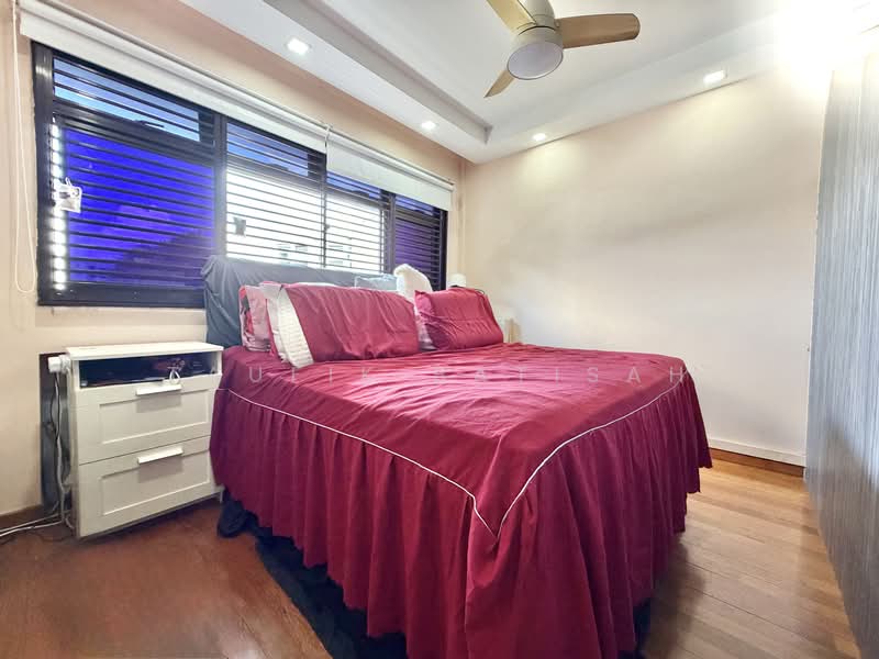 656 Woodlands Ring Road, 656 Woodlands Ring Road, 4 Bedrooms, 1,550 sqft, HDB Flat For Sale, by Taufik Batisah, 500122345 - Bedroom - PropertyGuru.com.sg