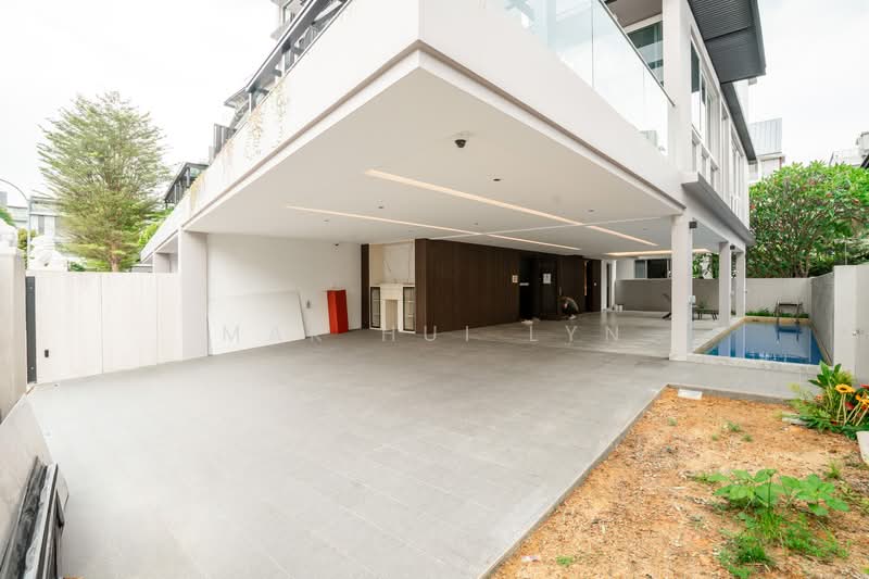 Newly TOP 3.5 Storey Corner Terrace with Swimming Pool & Private Lift along Jalan Baiduri, Jalan Baiduri, 6 Bedrooms, 6,000 sqft, Corner Terrace For Sale, by Mak Hui Lyn, 500122346 - Exterior - PropertyGuru.com.sg