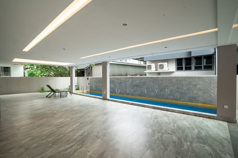 Newly TOP 3.5 Storey Corner Terrace with Swimming Pool & Private Lift along Jalan Baiduri, Jalan Baiduri, 6 Bedrooms, 6,000 sqft, Corner Terrace For Sale, by Mak Hui Lyn, 500122346 - Exterior - PropertyGuru.com.sg