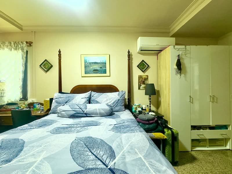 110 Rivervale Walk, 110 Rivervale Walk, 3 Bedrooms, 1,292 sqft, HDB Flat For Sale, by Farah Zack, 500122347 - Bedroom - PropertyGuru.com.sg