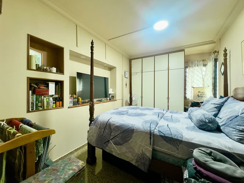 110 Rivervale Walk, 110 Rivervale Walk, 3 Bedrooms, 1,292 sqft, HDB Flat For Sale, by Farah Zack, 500122347 - Bedroom - PropertyGuru.com.sg