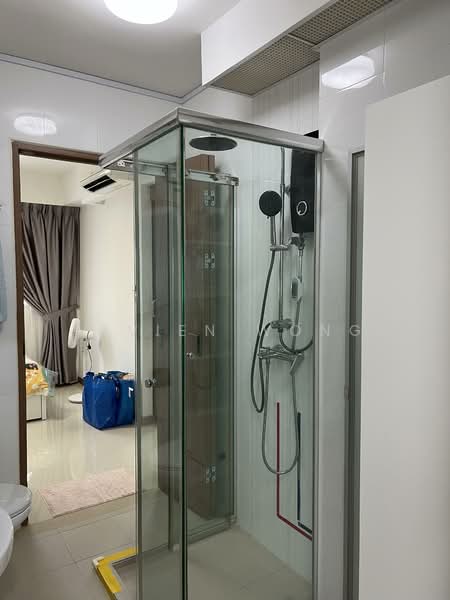 438B Bukit Batok West Avenue 8, 438B Bukit Batok West Avenue 8, 1 Bedroom, 506 sqft, HDB Flat For Sale, by Vivien Wong, 500122355 - Bathroom - PropertyGuru.com.sg