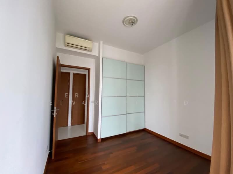 Saint Thomas Suites, 33 St Thomas Walk, 4 Bedrooms, 2,100 sqft, Condominium For Rent, by KEN, 500122363 - Bedroom - PropertyGuru.com.sg