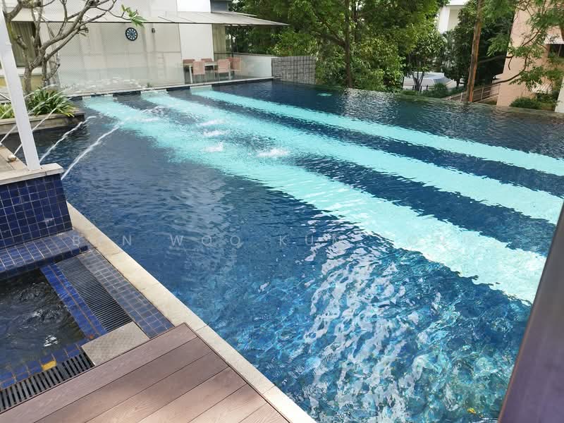 Studio 3, 28 Shanghai Road, 2 Bedrooms, 883 sqft, Condominium For Rent, by Ben Woo Kum Tong, 500122364 - Pool - PropertyGuru.com.sg
