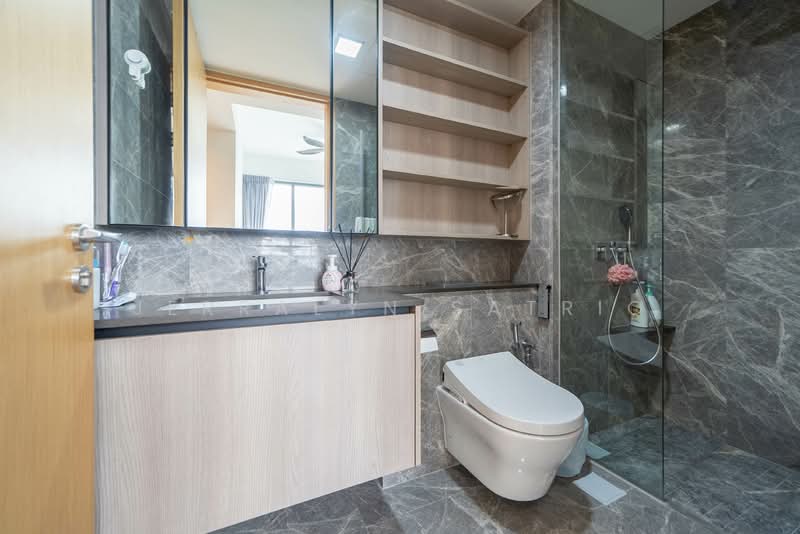 One Holland Village Residences, 1 Holland Village Way, 2 Bedrooms, 797 sqft, Condominium For Sale, by Jerralyn Satrio, 500122368 - Bathroom - PropertyGuru.com.sg