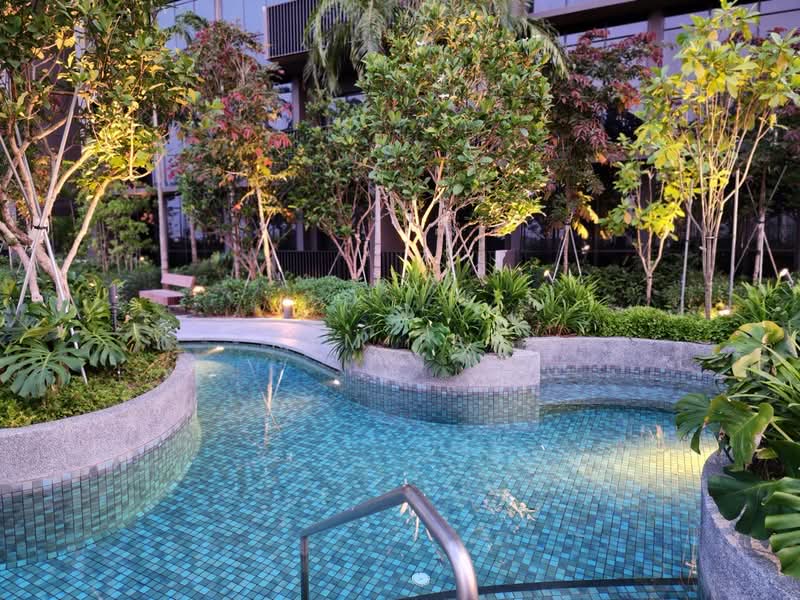 Lentor Modern, Lentor Central, 3 Bedrooms, 1,130 sqft, Condominium For Rent, by Kym Tan, 500122373 - Pool - PropertyGuru.com.sg