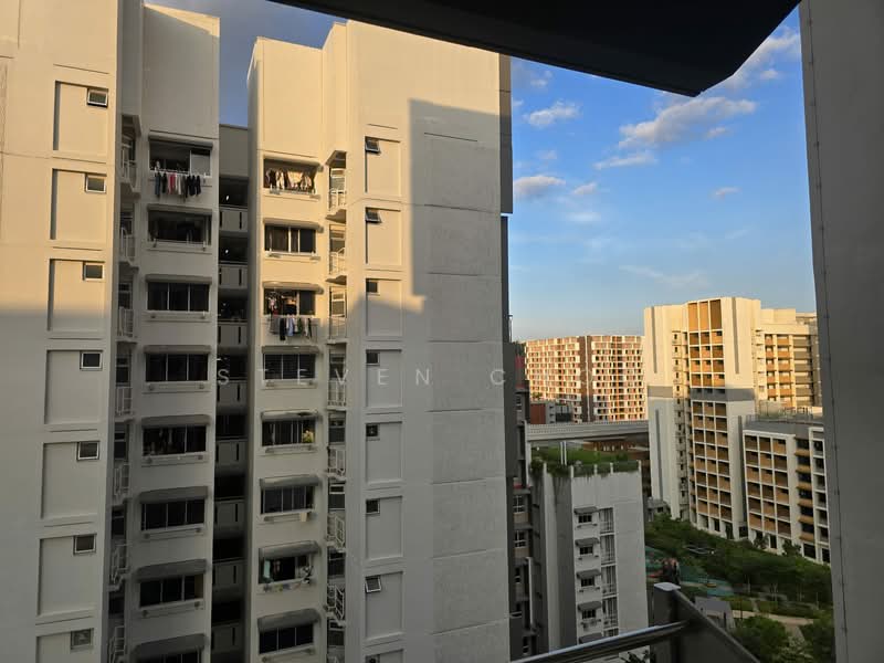 132C Tengah Garden Avenue, , Room Rental, 120 sqft, HDB Flat For Rent, by Steven Choo, 500122374 - Exterior - PropertyGuru.com.sg