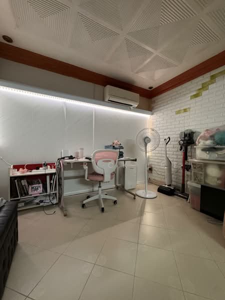 735 Yishun Street 72, 735 Yishun Street 72, 2 Bedrooms, 82 sqft, HDB Flat For Sale, by Patrick Lee, 500122378 - Study - PropertyGuru.com.sg