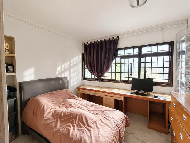 290F Bukit Batok Street 24, 290F Bukit Batok Street 24, 3 Bedrooms, 1,302 sqft, HDB Flat For Sale, by Zedson Tan, 500122384 - Bedroom - PropertyGuru.com.sg