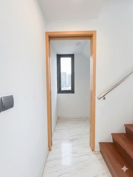 The Viridian, 6 Jalan Ampas, 1 Bedroom, 1,249 sqft, Condominium For Sale, by Phyllis Tan, 500122411 - Study - PropertyGuru.com.sg