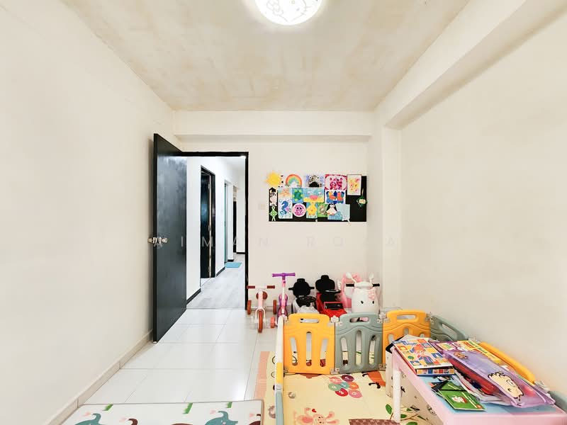 677 Choa Chu Kang Crescent, 677 Choa Chu Kang Crescent, 3 Bedrooms, 1,141 sqft, HDB Flat For Sale, by Aiman Roza, 500122418 - Interior - PropertyGuru.com.sg