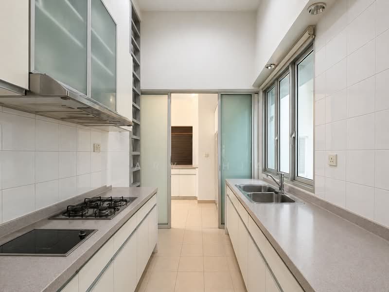 Spacious, Freehold Condo, 1KM to MGS, Minutes to King Albert Park MRT, Investors/Own-Stay, , 3 Bedrooms, 1,346 sqft, Condominium For Sale, by Gary Chia, 500122431 - Kitchen - PropertyGuru.com.sg