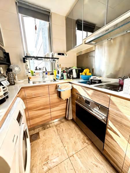 Stars of Kovan, 984 Upper Serangoon Road, 2 Bedrooms, 743 sqft, Condominium For Sale, by Desiree Tan, 500122439 - Kitchen - PropertyGuru.com.sg