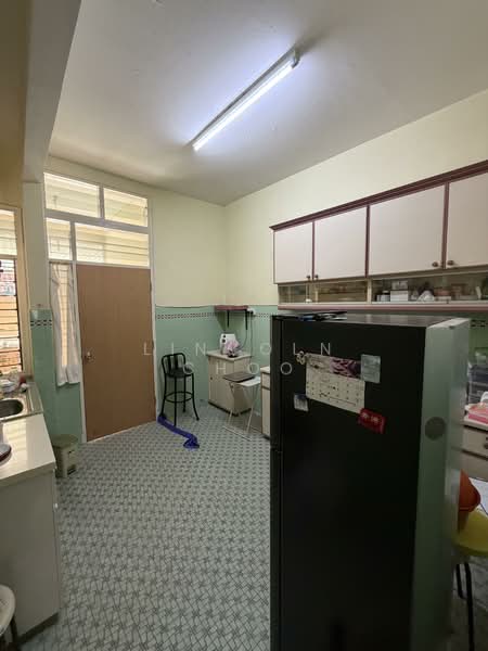 Jalan Sikudangan @ Macpherson, Jalan Sikudangan, 4 Bedrooms, 3,500 sqft, Semi-Detached House For Sale, by Lincoln Choo, 500122442 - Kitchen - PropertyGuru.com.sg
