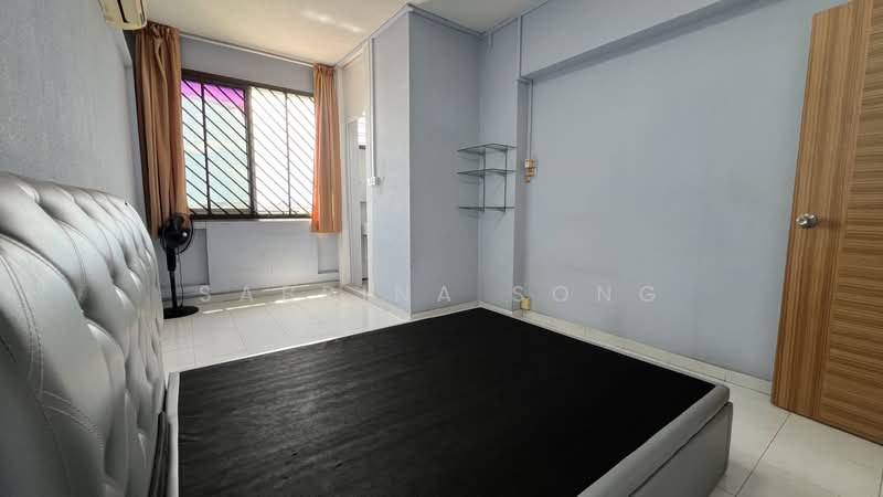 889A Tampines Street 81, 889A Tampines Street 81, 4 Bedrooms, 1,389 sqft, HDB Flat For Rent, by Sabrina Song, 500122443 - Bedroom - PropertyGuru.com.sg