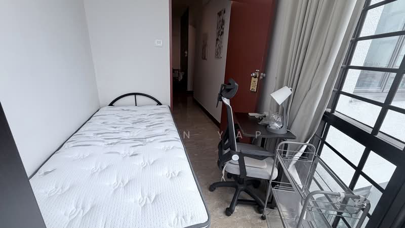 Parc Oasis, 35 Jurong East Avenue 1, Room Rental, 100 sqft, Condominium For Rent, by Leen Yap, 500122444 - Partitioned Room 1 - PropertyGuru.com.sg