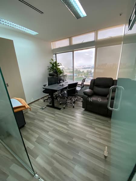 The Plaza, 7500A Beach Road, Beach Road / Bugis / Rochor, 1,561 sqft, Office For Sale, by Andy Yang, 500122452 - Study - CommercialGuru.com.sg