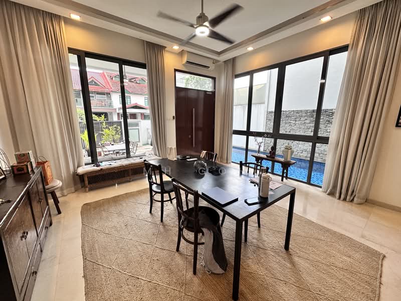 Serangoon Garden Estate, Cowdray Avenue, 5 Bedrooms, 4,000 sqft, Terraced House For Rent, by MH Goh, 500122456 - Dining Room - PropertyGuru.com.sg
