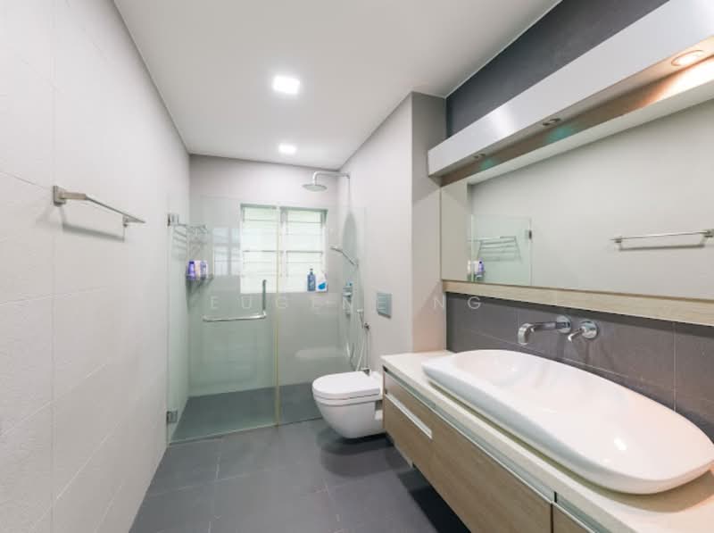 La Suisse I, 58 Swiss View, 3 Bedrooms, 2,099 sqft, Condominium For Sale, by Eugene Ng, 500122459 - Bathroom - PropertyGuru.com.sg